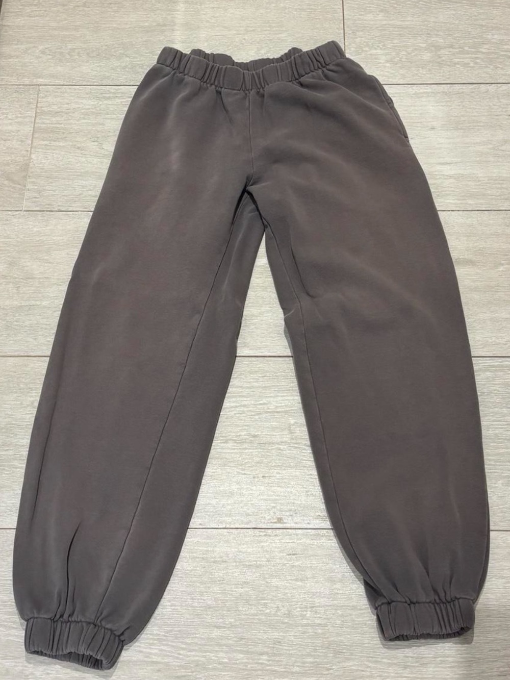 BRANDY MELVILLE SWEATPANTS